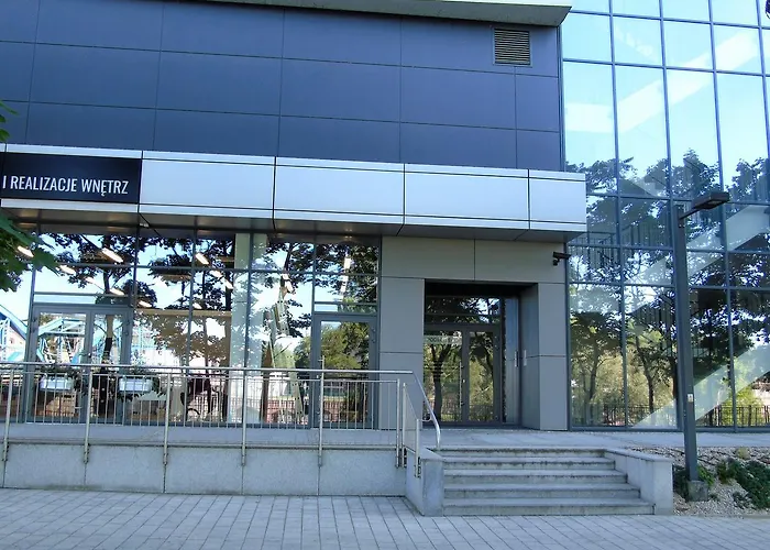 Daire Mone - W Centrum Wroclawia